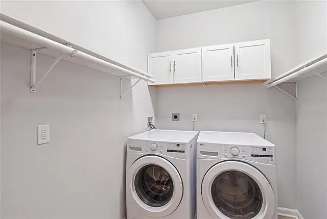 5024 Paris Ave — Photo 17