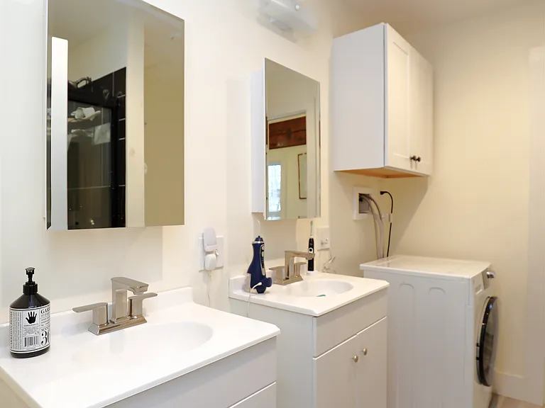 353 Washington Ave — Photo 13