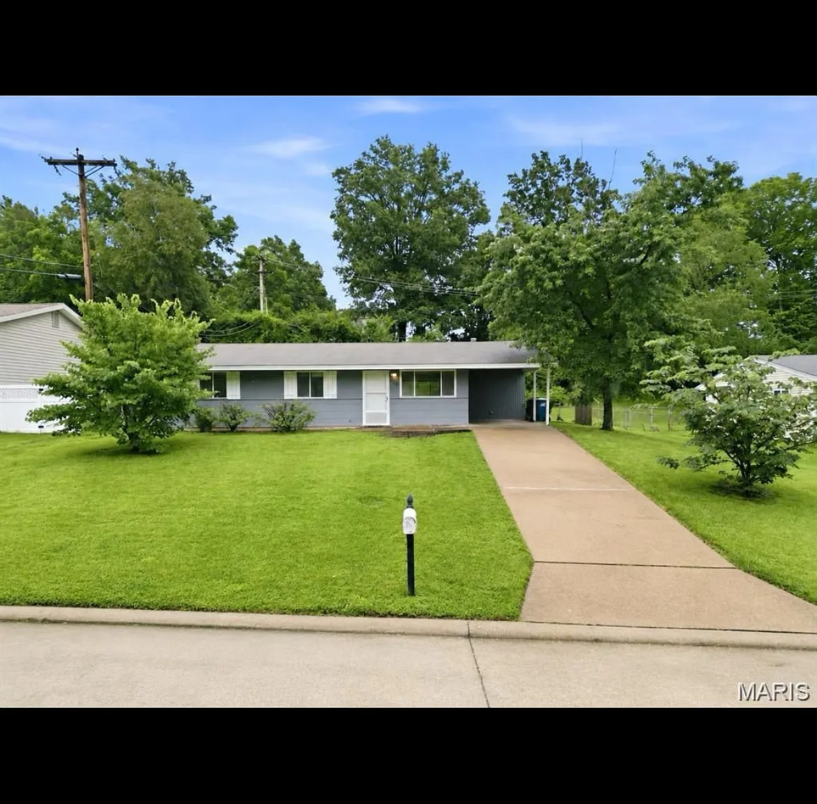 404 Spring Meadows Dr — Photo 3