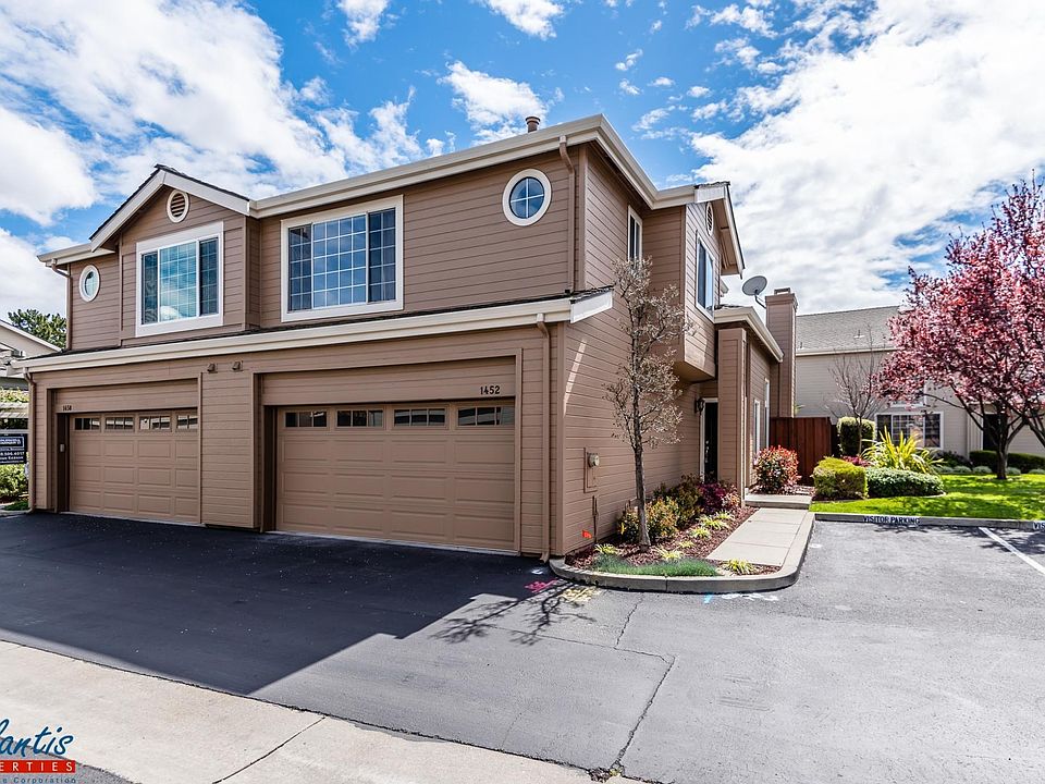 1st image of 1452 Carrington Cir