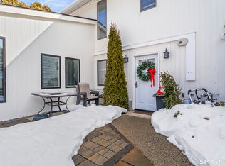 801 Pequot Ave, New London, CT 06320