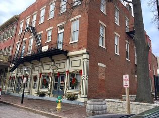 105 Madison St APT 7, Saint Charles, MO 63301