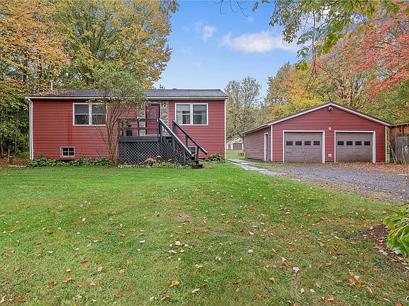 2nd image of 3176 Powell Rd