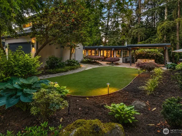 2716 106th Place SE, Beaux Arts, WA 98004