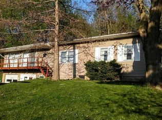 234 S State Ave, Hampton, IL 61256