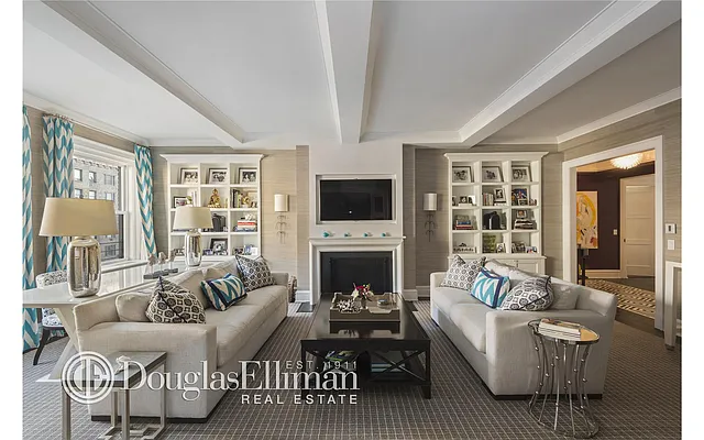 Sold by Douglas Elliman | media 22