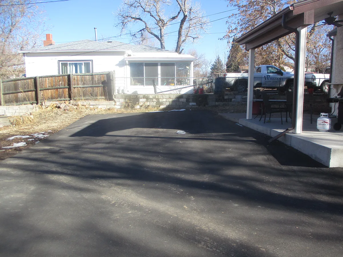 2 Parking spaces for your vehicles - 5429 Primrose Ln #2