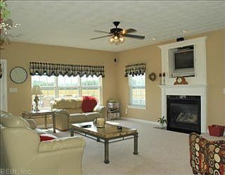 1st image of 1611 Pinedale Ln