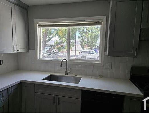 2nd image of 522 Sebasian Way