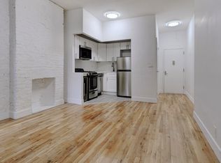 348 W 47th St APT 2C, New York, NY 10036