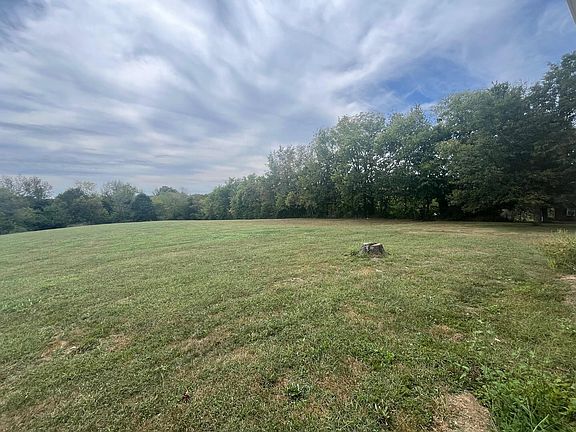 3rd image of 455-01 Rice Bend Rd