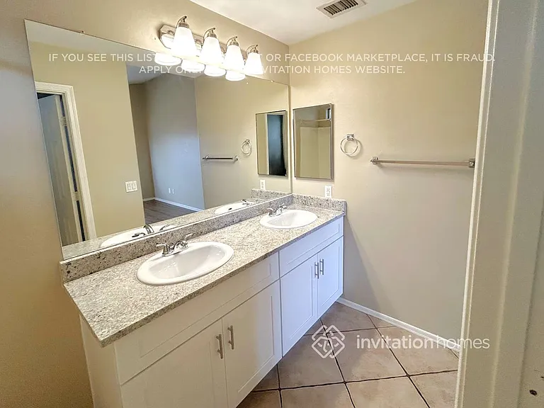 5433 W Grove St — Photo 15