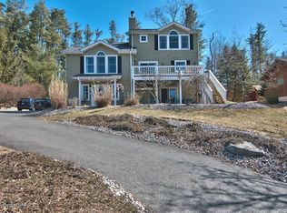 228 Eastshore Dr, East Stroudsburg, PA