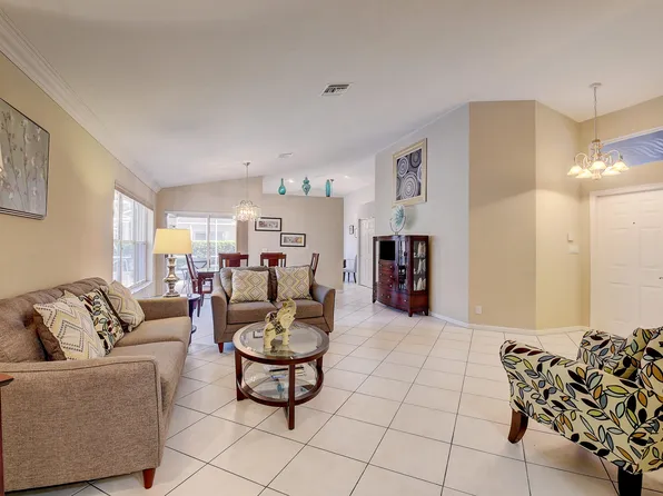 11592 Augustus Dr, Boynton Beach, FL 33437