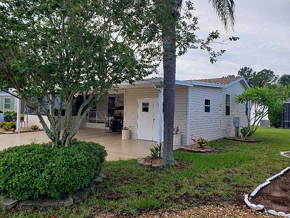 3rd image of 2108 Bayou Dr S