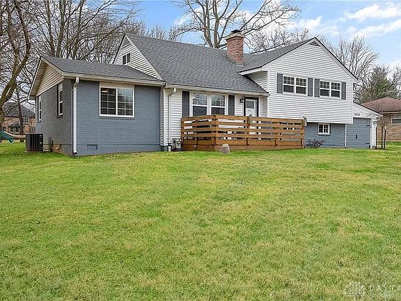 2nd image of 3533 Rosehill Ave