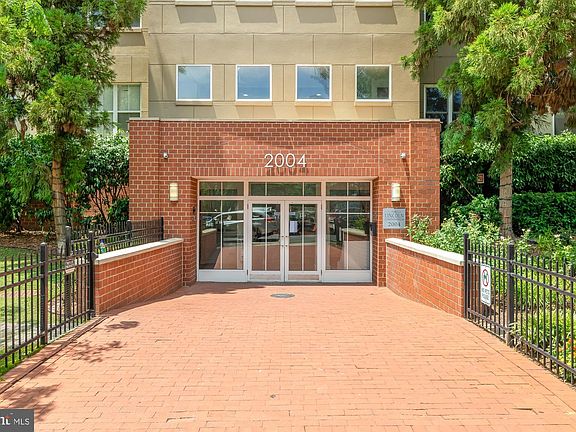 3rd image of 2004 11th St NW APT 122