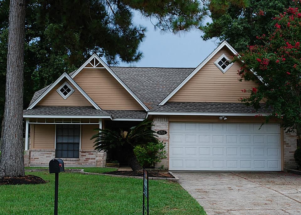 1st image of 8714 Pines Place Dr