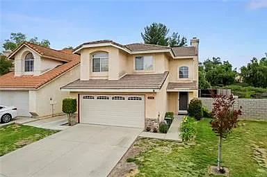 2244 Black Pine Rd