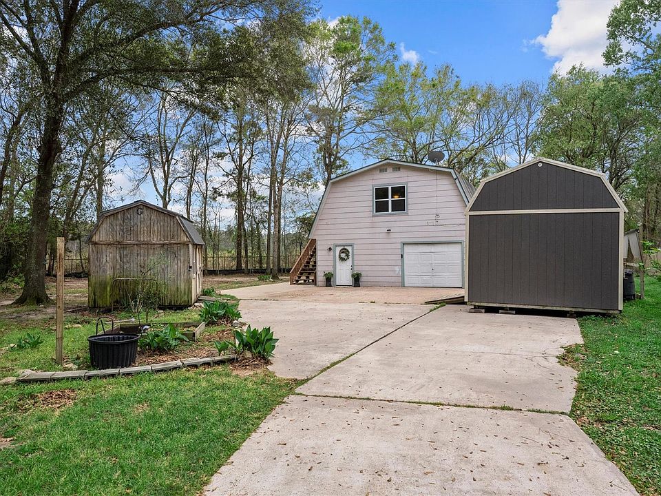 1st image of 26332 Blackberry Ln