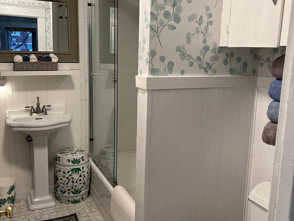 Full Bath