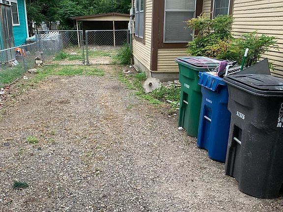 2nd image of 2122 CINCINNATI AVE