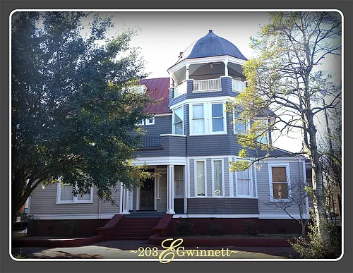 203-205 E Gwinnett St Photo 1