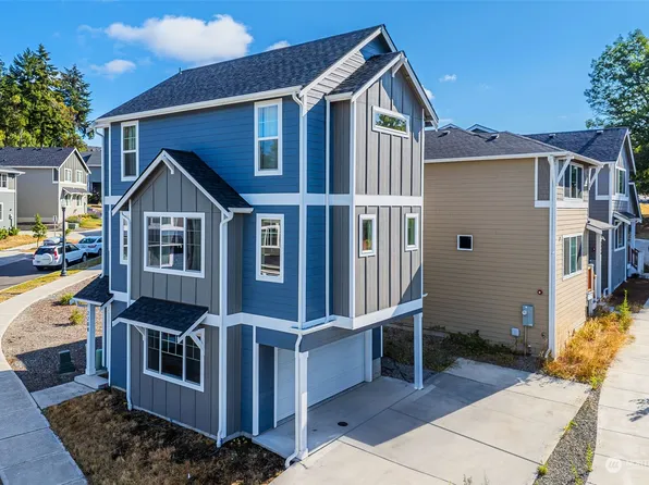 2208 Seringa Avenue, Bremerton, WA 98310