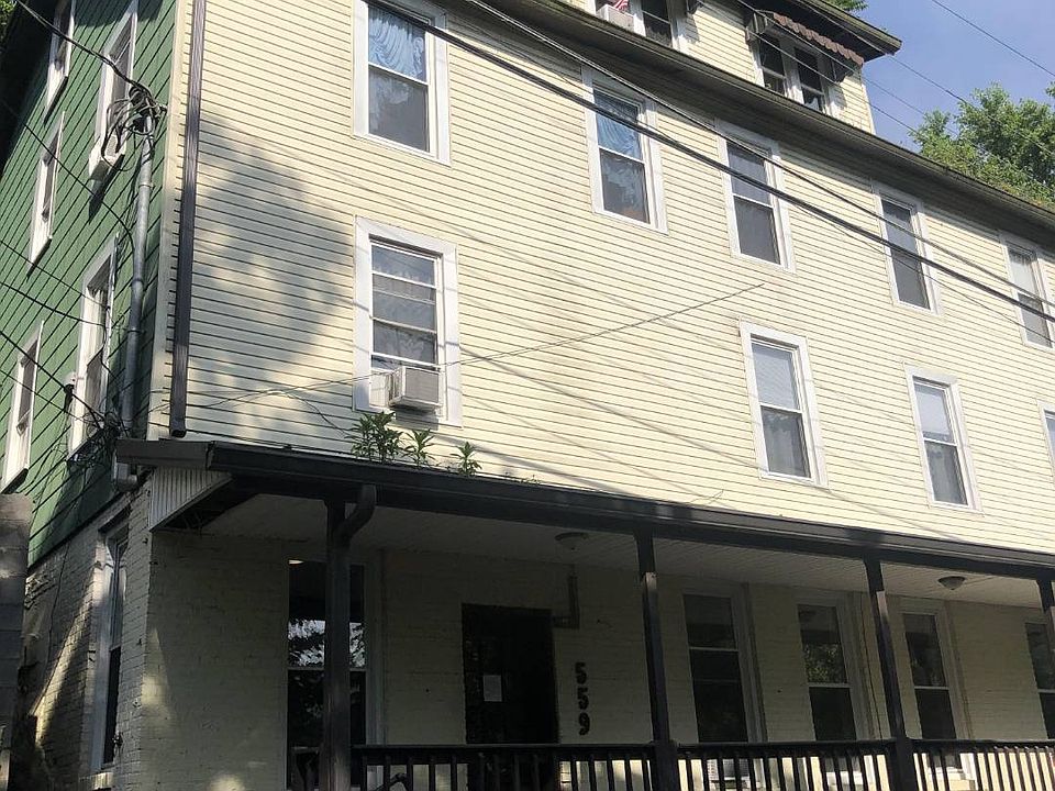 2nd image of 559 Dingess St
