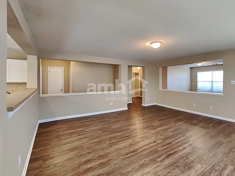 4818 Bentonite Blvd — Photo 8