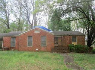 101 Oakridge Dr, Helena, AR 72342