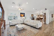 High Ridge Rd-S2209-008.jpg