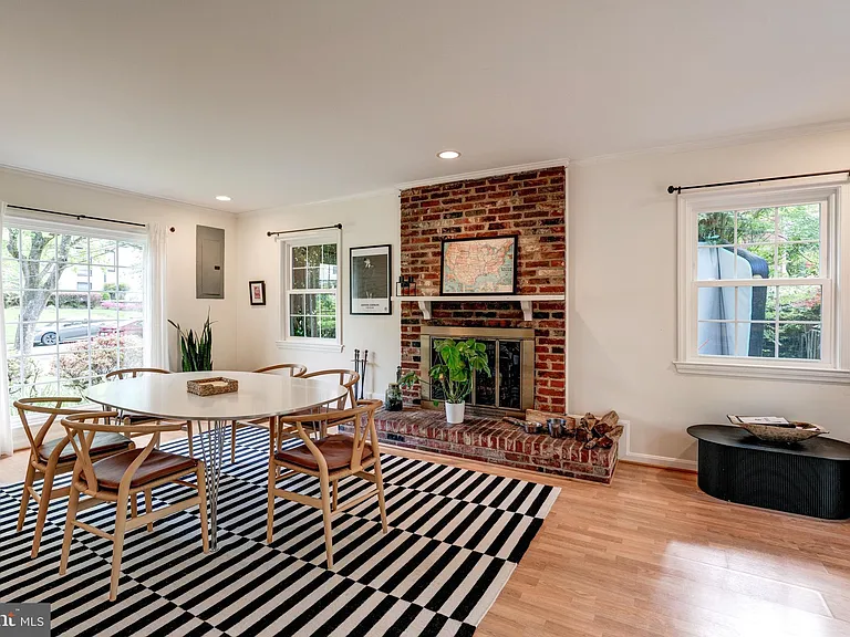 7525 Cayuga Ave — Photo 12