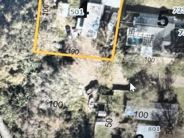 501 Hickory St, Fernandina Beach, FL 32034