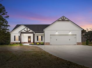 3016 Highway 48, Cunningham, TN 37052