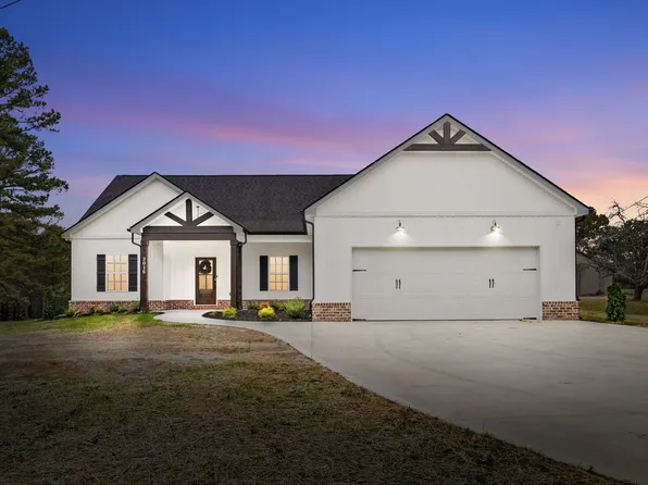 3016 Highway 48, Cunningham, TN 37052