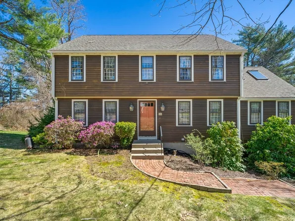 51 Outlook Rd, Marshfield, MA 02050