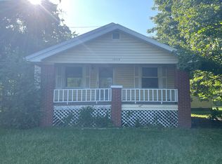 1805 N 27th St, Decatur, IL 62526