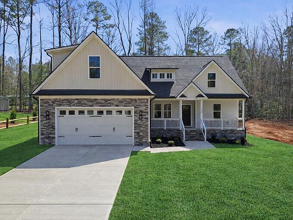 2nd image of 136 Nakoma Dr
