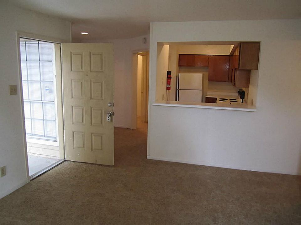1st image of 10211 Sugar Branch Dr APT 471