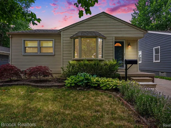 1908 Guthrie Ave, Royal Oak, MI 48067