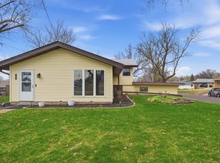 1601 N 11th St, Pekin, IL 61554