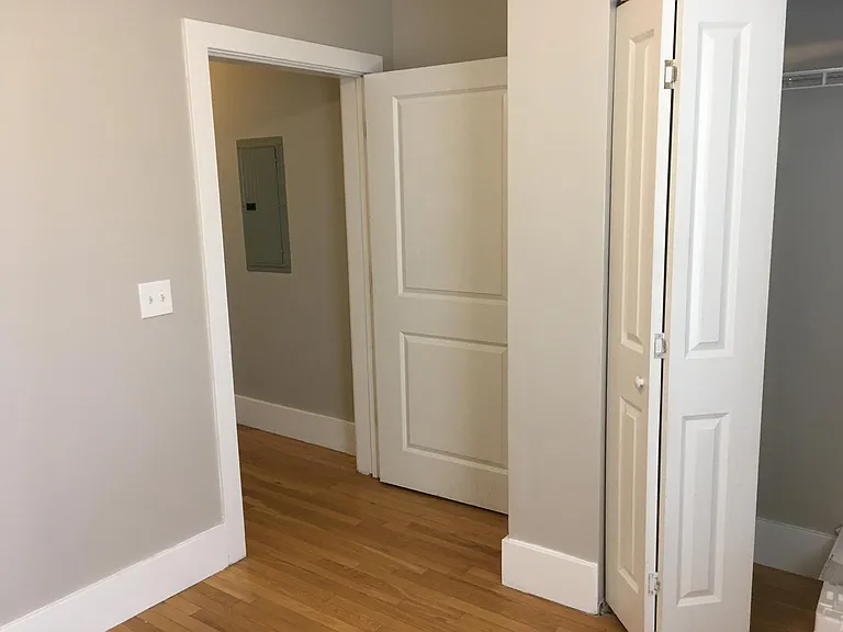 1721 Perry St #1 — Photo 20