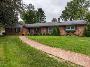114 Spruce Ln, Louisville, KY 40207