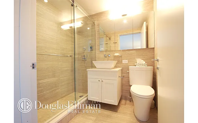 Rented by Douglas Elliman | media 38