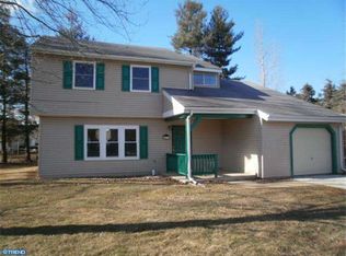 211 Old Flint Cir, Dover, DE 19904