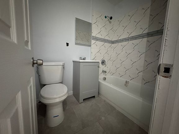 5th image of 61.5 Martin Luther King Dr #3