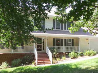 515 Sunrise Dr, Blacksburg, VA 24060