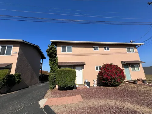 2095 9th St Photo 1