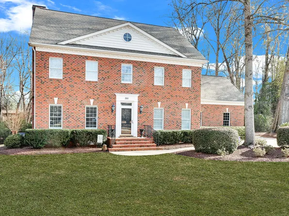 300 Silverleaf Court, Greenville, NC 27834